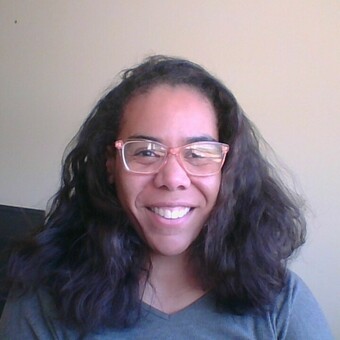 profile image of Elana Moye
